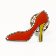 Factory direct malaysia red high heeled shoes lapel pin with butterfly clasp